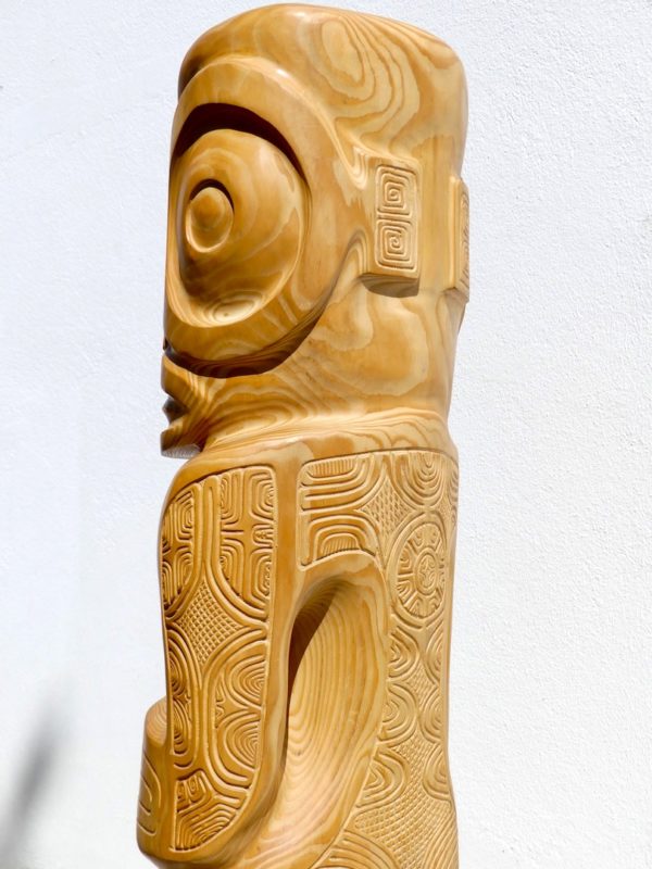 Grand Tiki marquisien (3/4 dos)