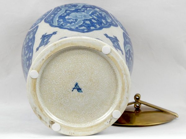 Grand pot à condiments (signé)