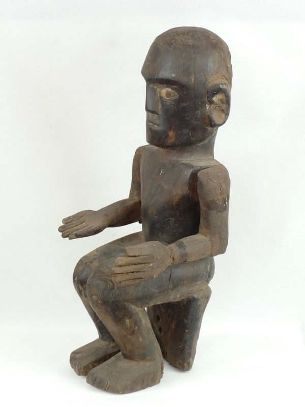 Statue Tau-Tau 2 (3/4)