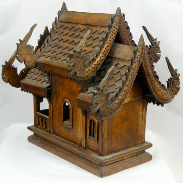 Maison des Esprits (3/4 dos)