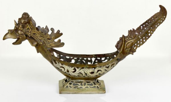 Barque Garuda en bronze – Image 3