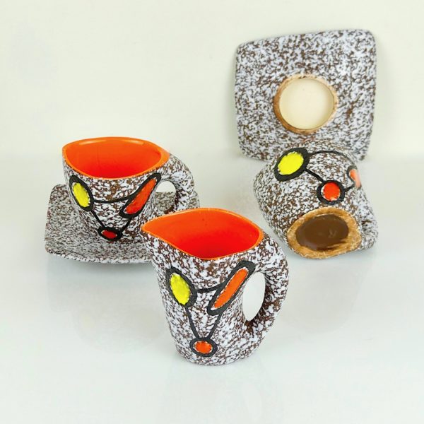 Tasses à chocolat et pot à lait - 2