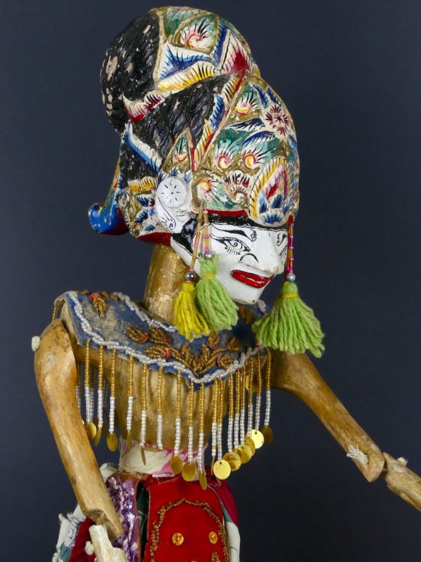 Marionnette ancienne javanaise (détail)