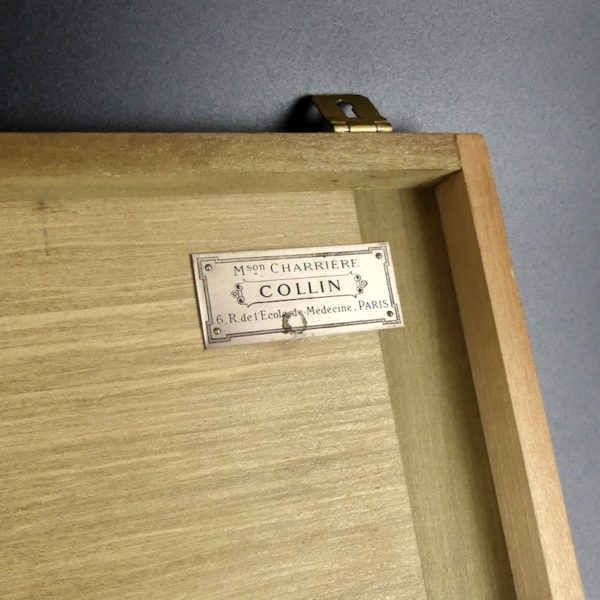 Coffret de Béniqués (plaque COLLIN)