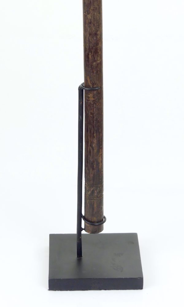 Sarbacane papou (détail socle)