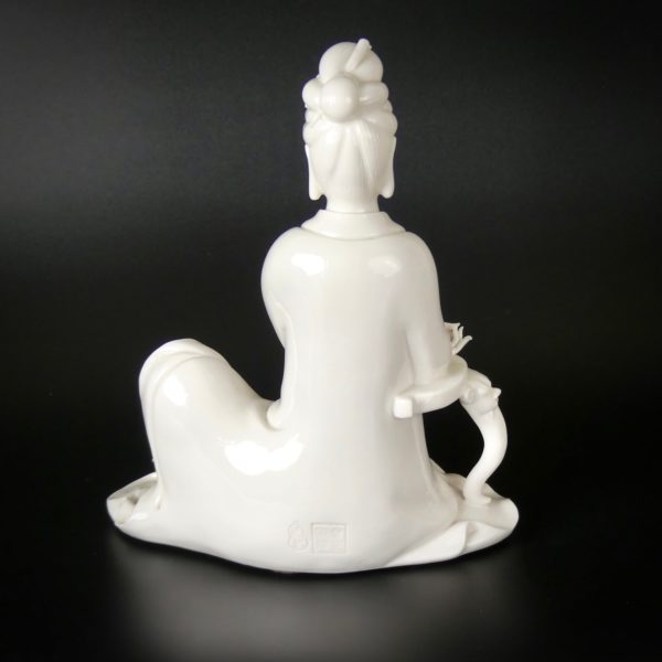 Chijing Guanyin en porcelaine (dos)