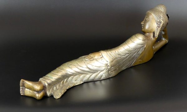 Bouddha couché (3/4 dos)