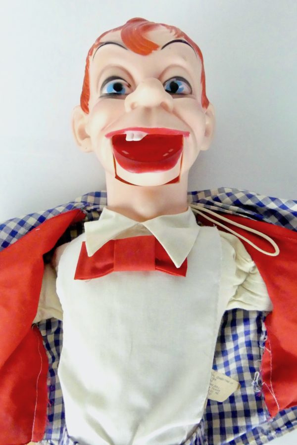 Marionnette de ventriloque Mortimer Snerd (ouvert)