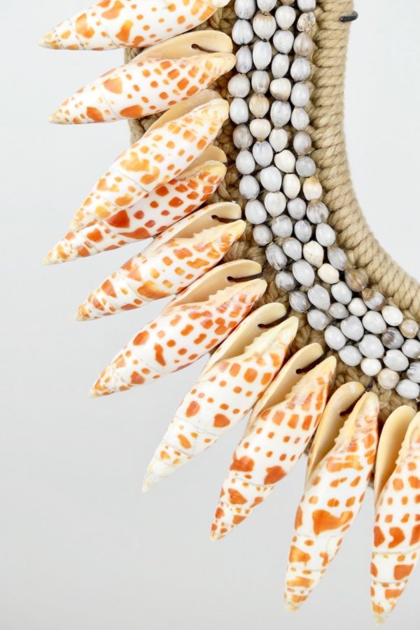 Collier papou de Mitra Mitra (détail)