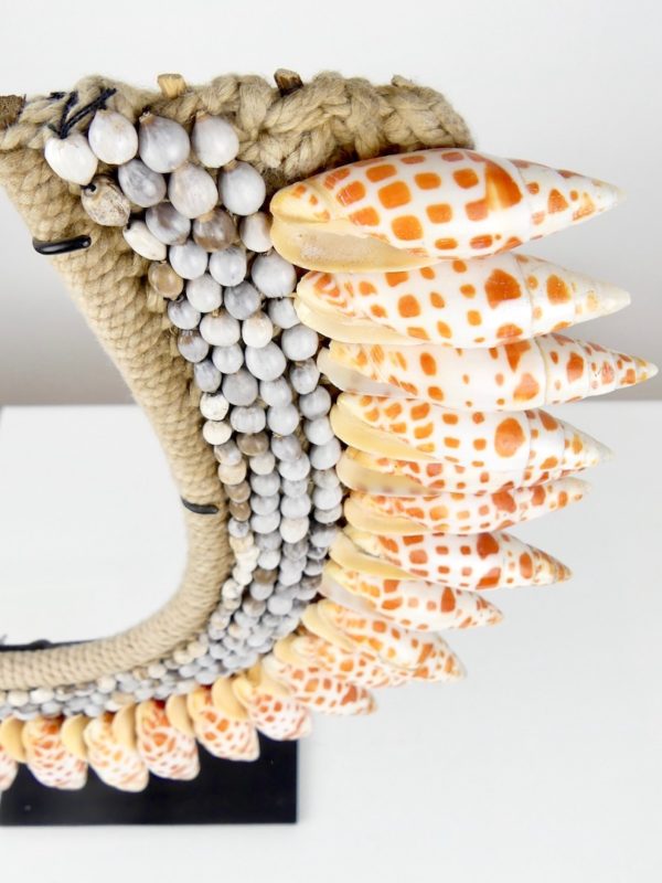 Collier papou de Mitra Mitra (détail 2)