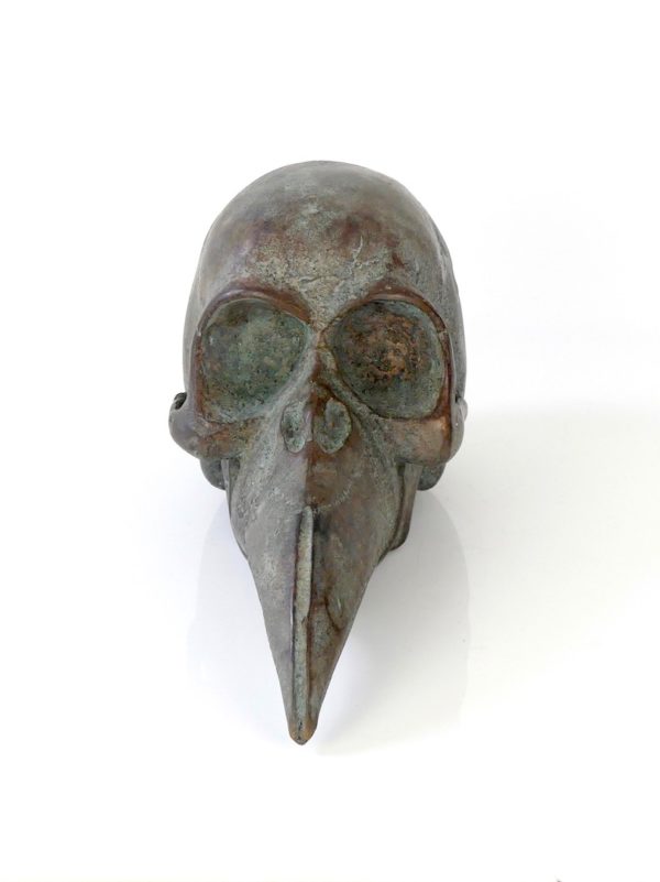 Sculpture crâne et bec en bronze – Image 3