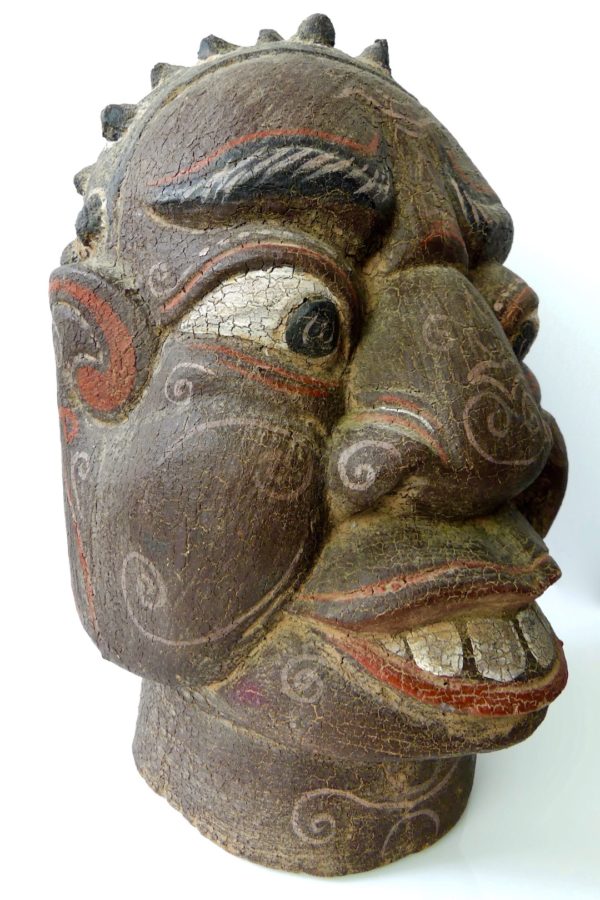 Tête sculptée Naga – Image 7
