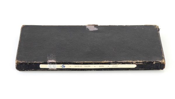 Boîte de 50 yeux de verre (tranche)