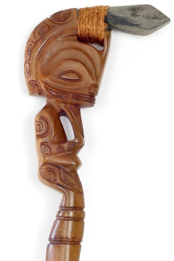 Grande herminette courbée (Tiki et pierre)