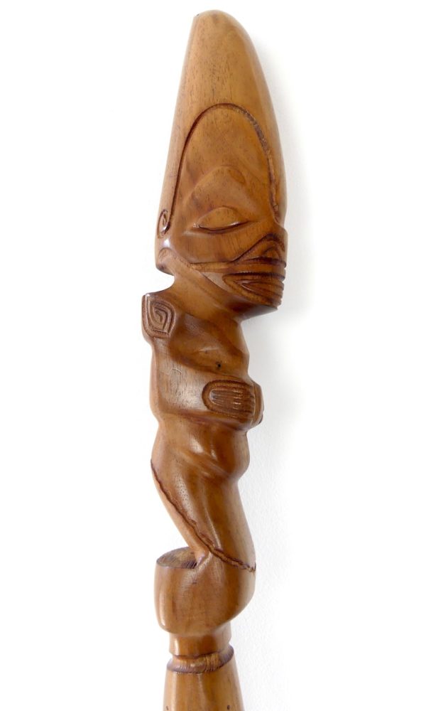 Grande herminette courbée (Tiki détail 2)