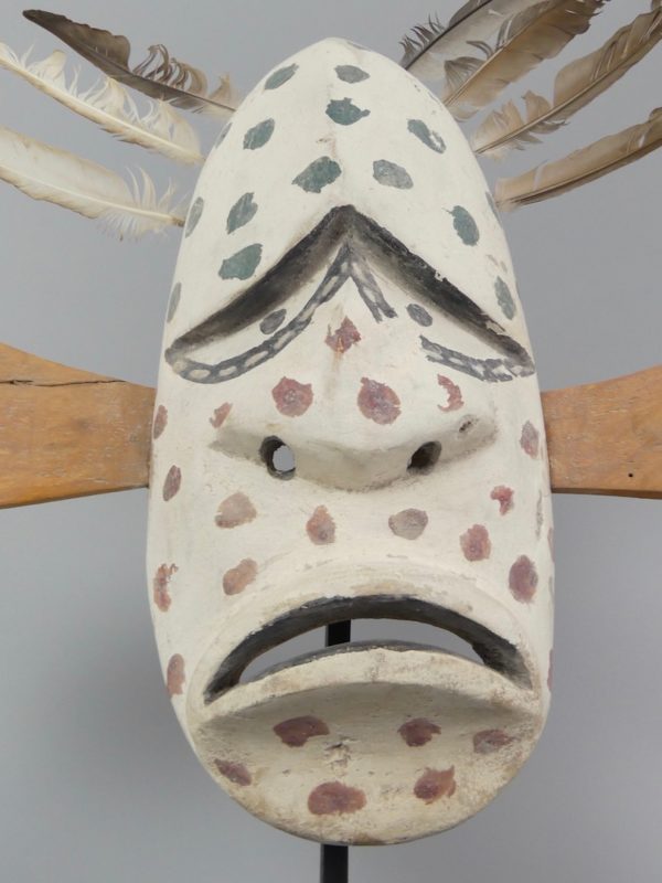 Masque Yupik Esprit à plumes (dessous)