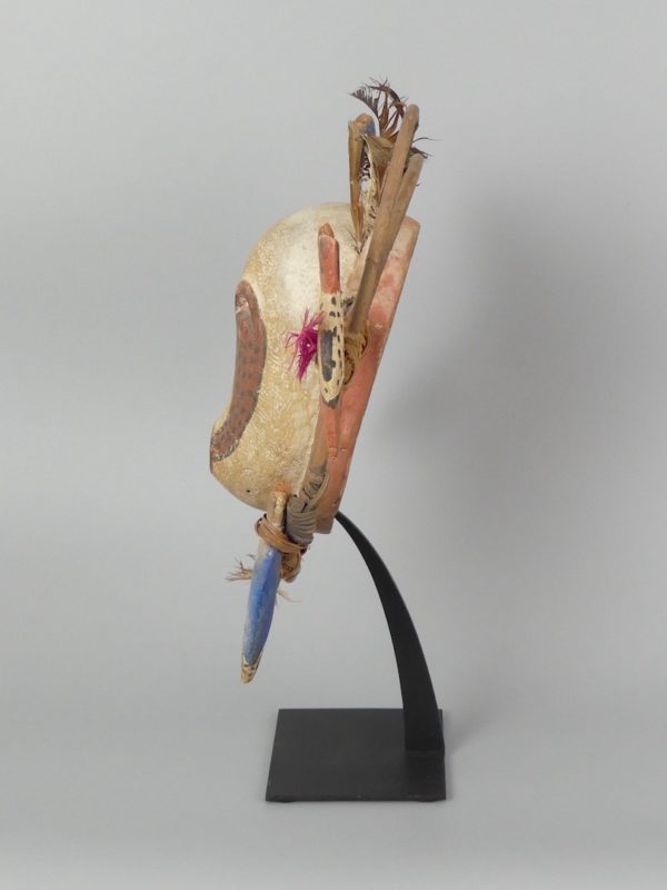 Masque Yupik Esprit aux 4 poissons (profil)