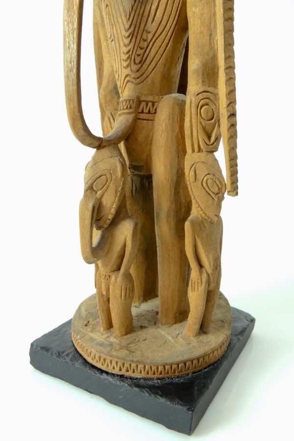Statue totémique Papou (base)