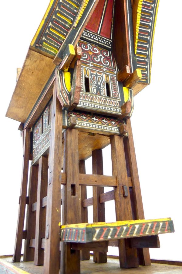 Maquette Tongkonan Toraja (détail 3/4)