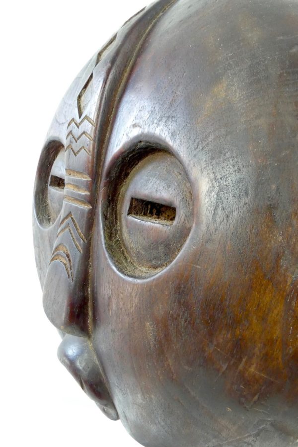 Masque rond Tanimbar (détail 2)