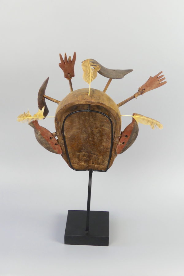 Masque Esprit jaune et noir Yupik (dos)
