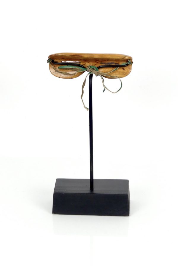 Lunettes à fentes Nigaugek Yupik (dos)