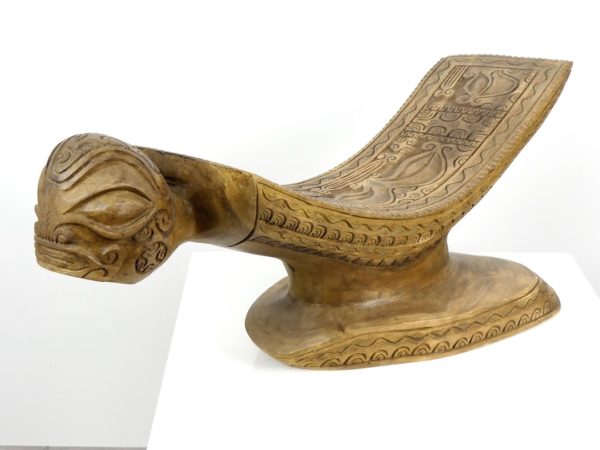 Tabouret Tiki râpe à coco (3/4-2)