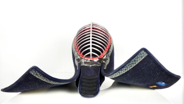 Men de Kendo (dessous)