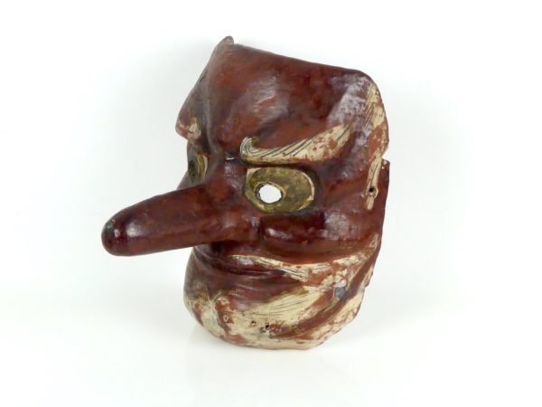 Masque ancien Tengu en bois (3/4)