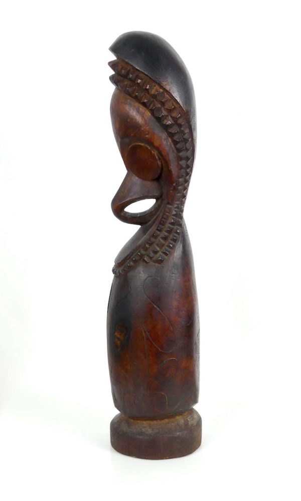Grand tambour à fente du Vanuatu (profil)