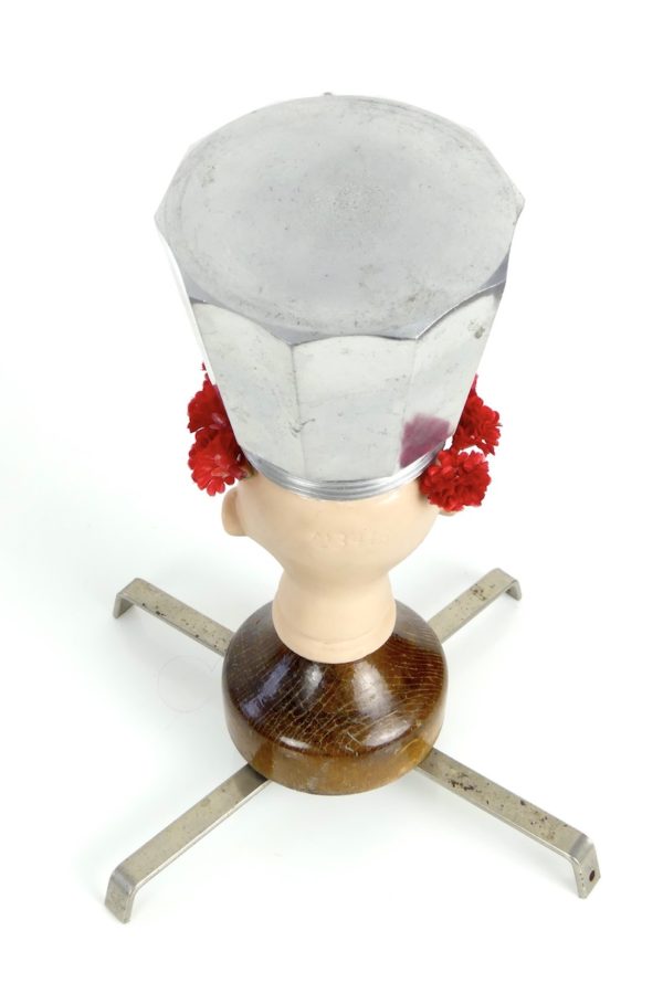 Sculpture tête de poupée (dessus)