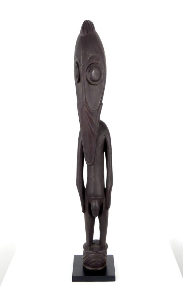 Statue homme-oiseau papou
