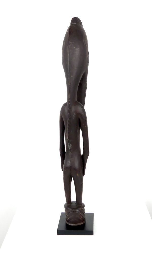 Statue homme-oiseau papou (dos)