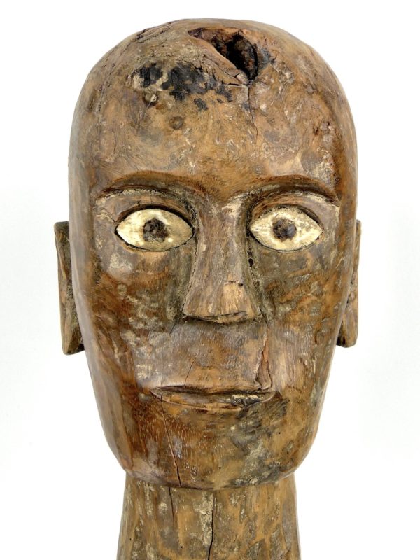 Grande tête de Tau-Tau (face)