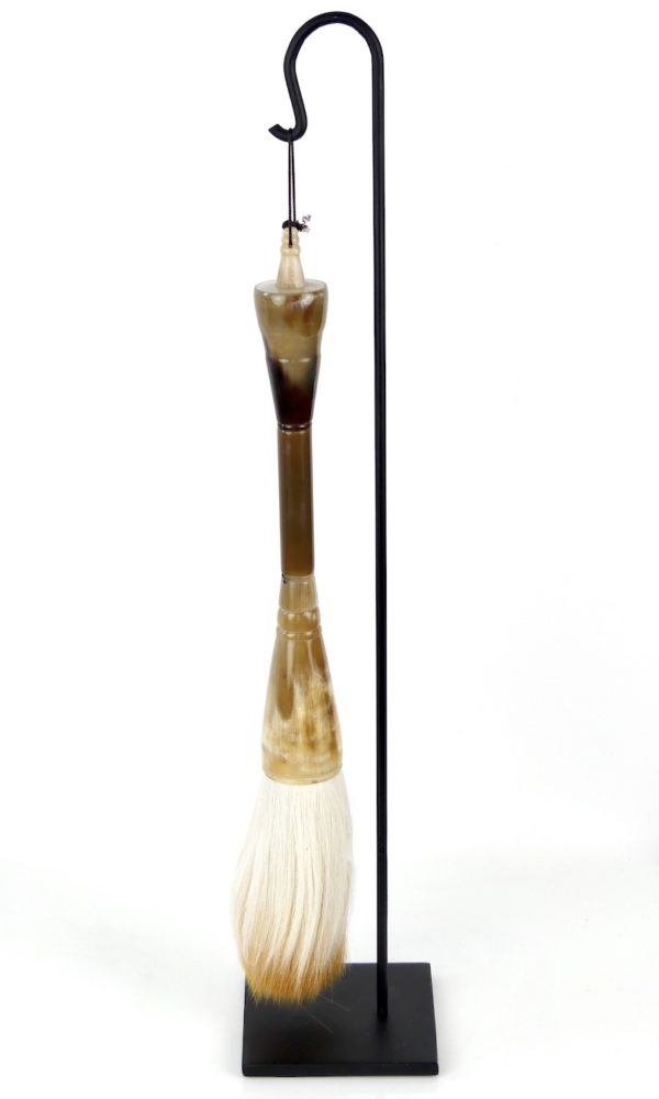 Large pinceau de calligraphie