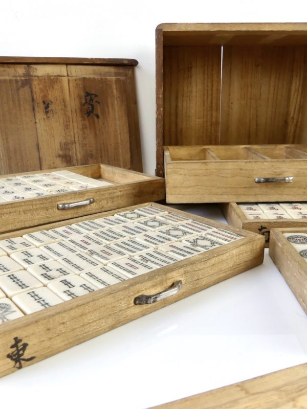 Jeu de Mahjong ancien (détail 2)