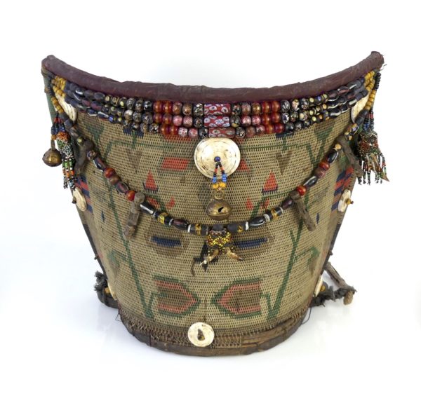Porte-bébé Dayak aux 3 grelots (face)