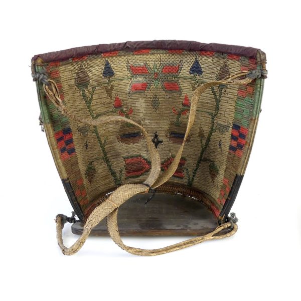 Porte-bébé Dayak aux 3 grelots (dos)