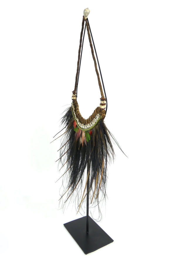 Collier à plumes de cérémonie papou (3/4)