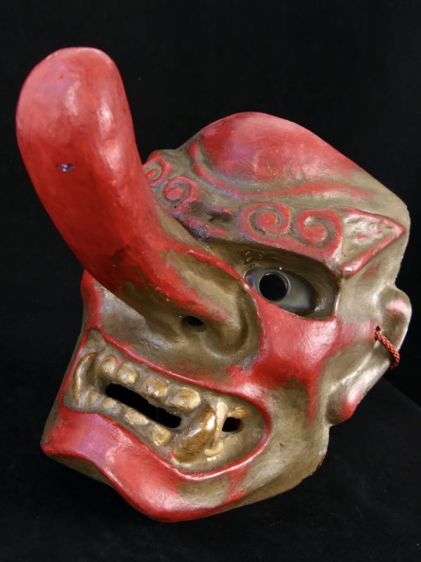 Masque ancien Tengu en terre cuite (3/4-2)