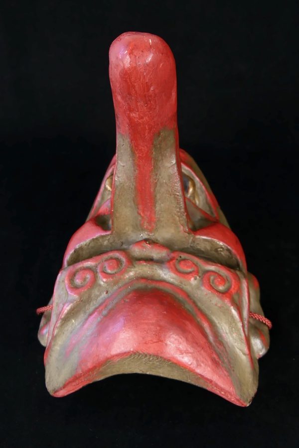 Masque ancien Tengu en terre cuite (dessus)