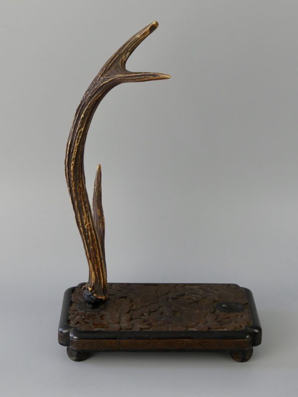Tachi kake avec bois Kamakura-bori (profil)