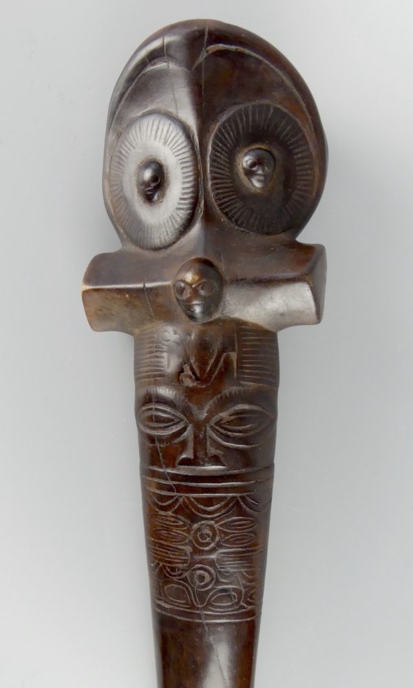 Massue de guerre u’u des îles Marquises (tête)