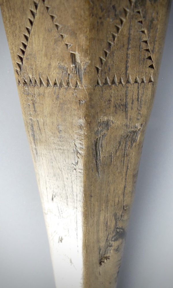 Massue de guerre fa’aautaliga Samoa (détail décor 2)