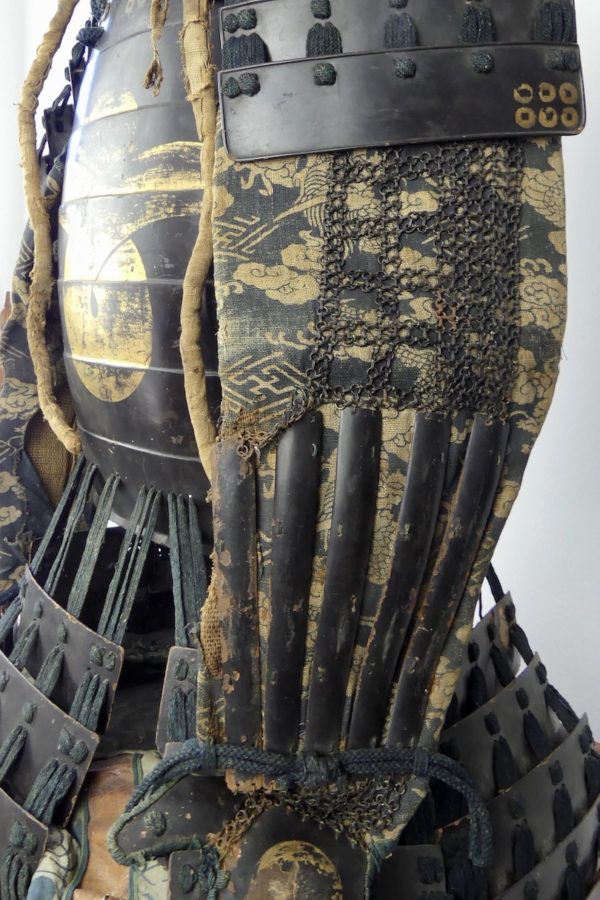 Armure japonaise de samouraï Yoroi (détail manche)