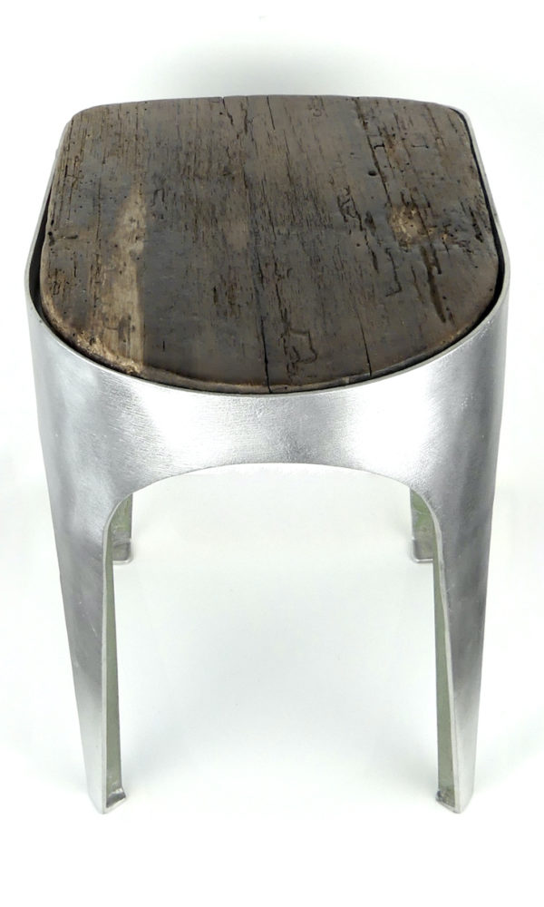 Tabouret industriel d’atelier (face)