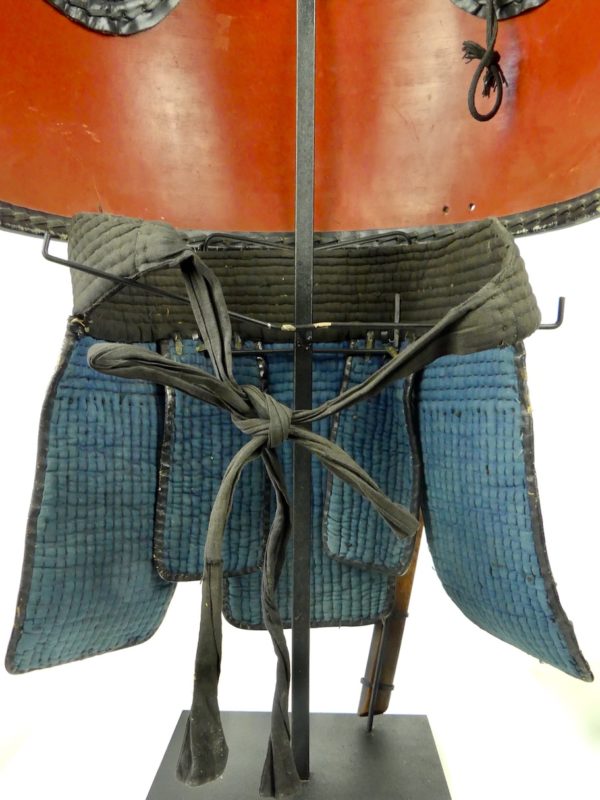 Bōgu ancien de kendo (détail dos 2)