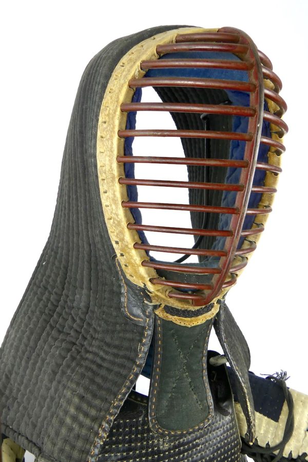 Bōgu ancien de kendo (détail men)