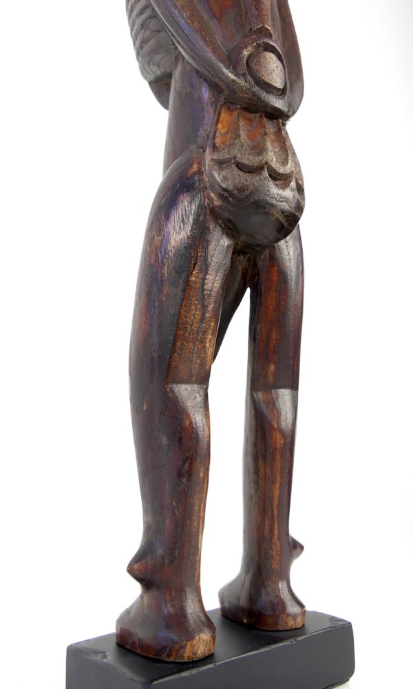 Grand Tangata Manu (détail 3/4 dos)