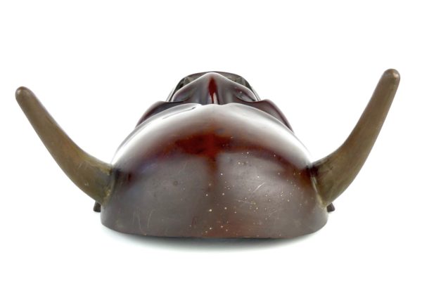 Masque Hannya en bois (dessus)